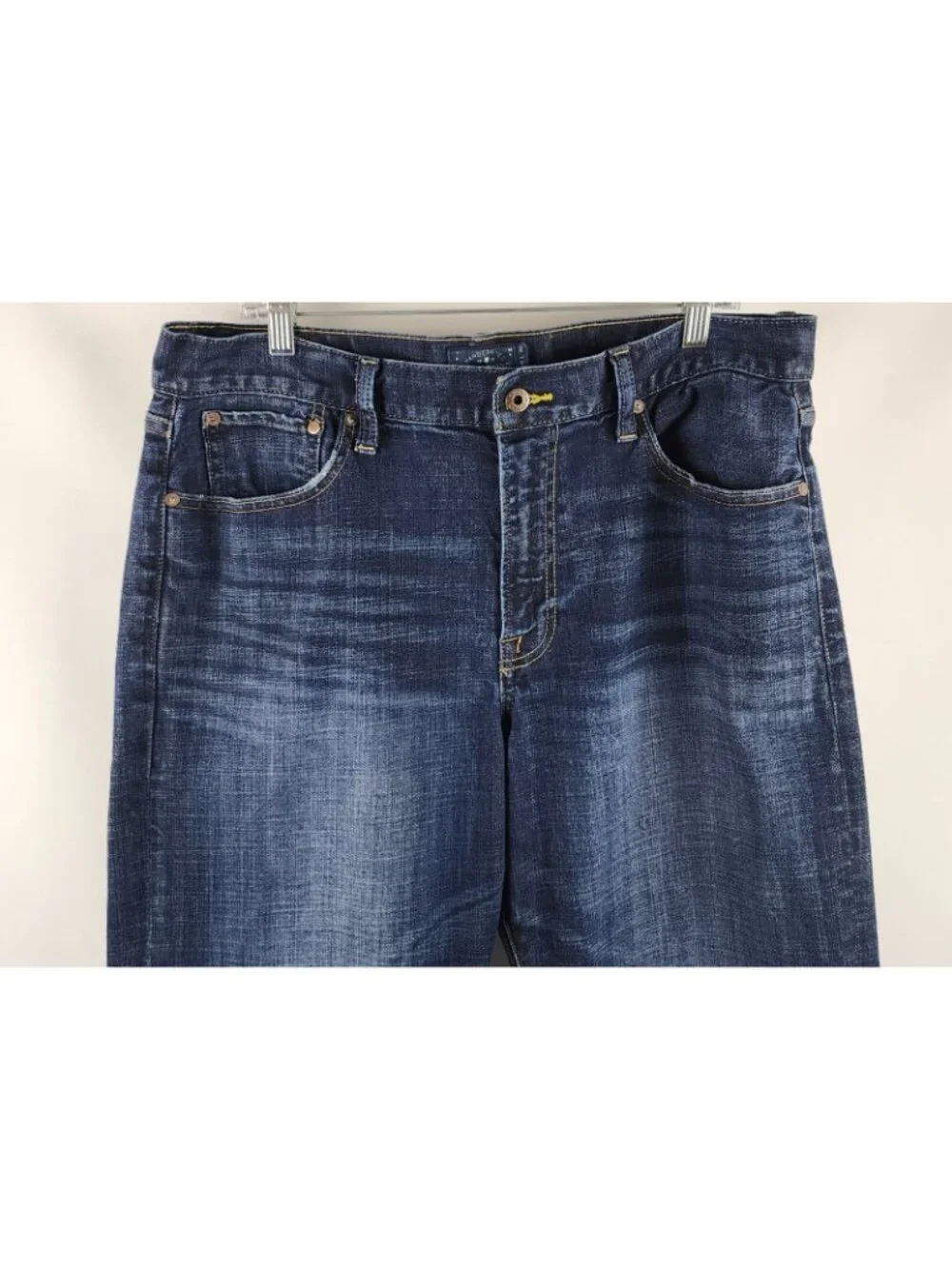 Lucky Brand Jeans Mens 36x30 Blue 329 Classic Straight Leg Dark Wash